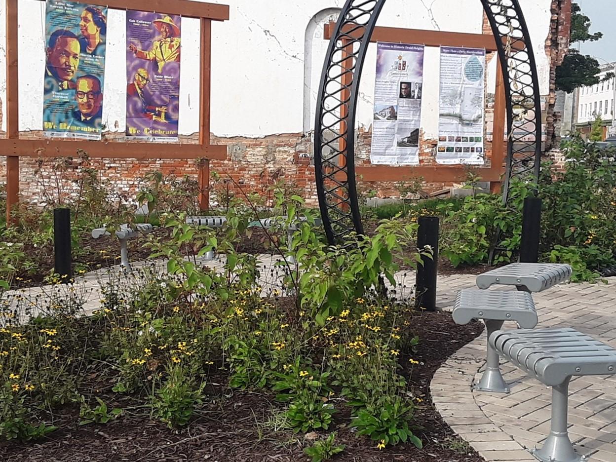 Archway Park, educational banners