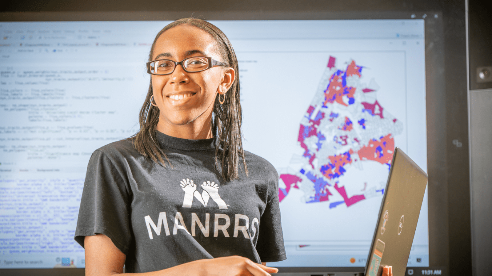 Student in the computer lab